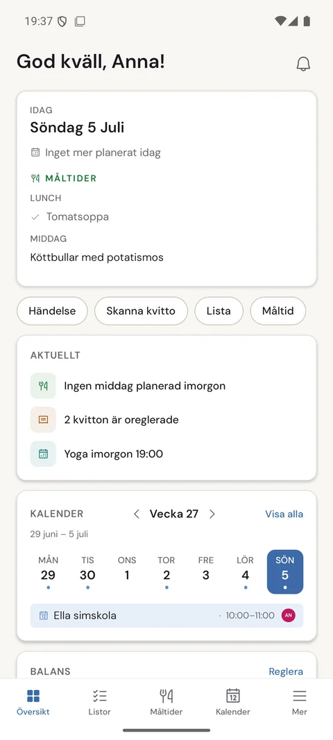 Översikten i EpiHem-appen på mobilen som visar dagens måltider, Aktuellt-påminnelser och veckans kalender.